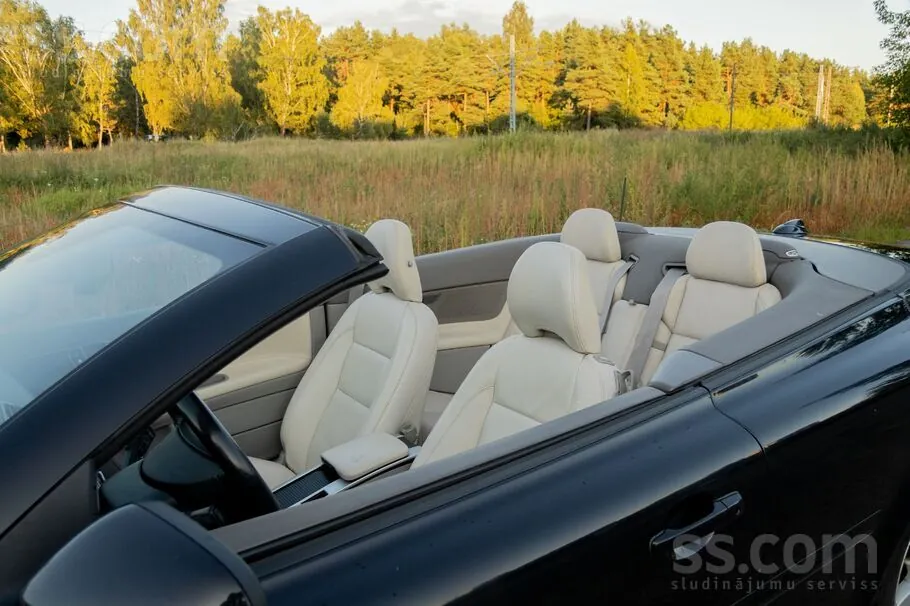 Volvo C70 2010 photo 5
