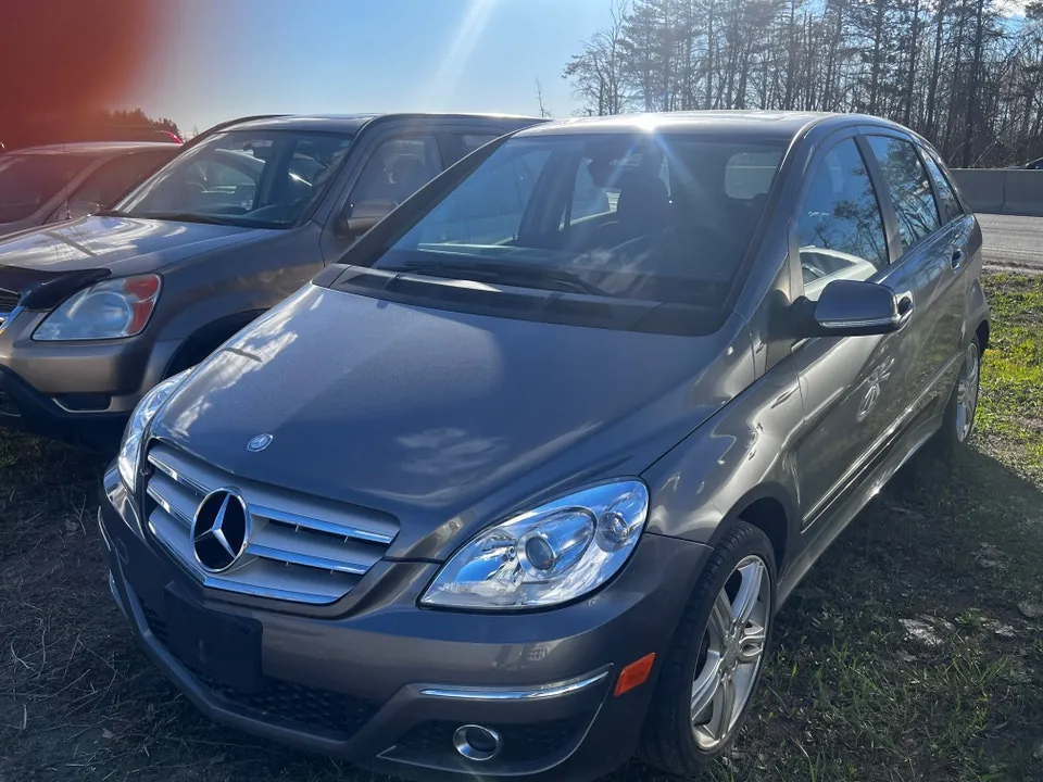 Mercedes-Benz B-Class 2011 photo 4