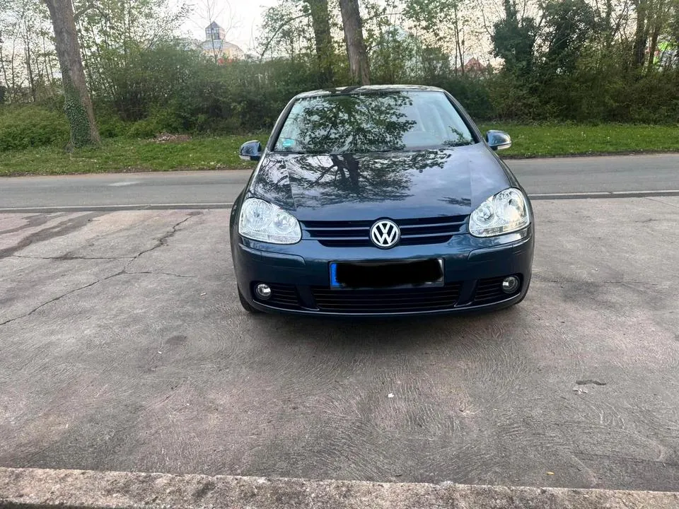 Volkswagen Golf V