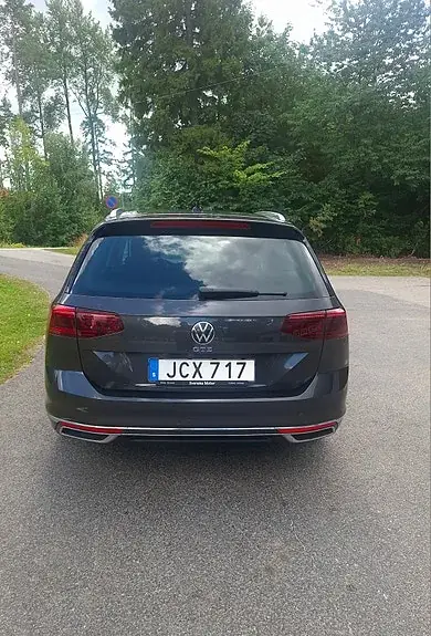 Volkswagen Passat 2021 photo 3