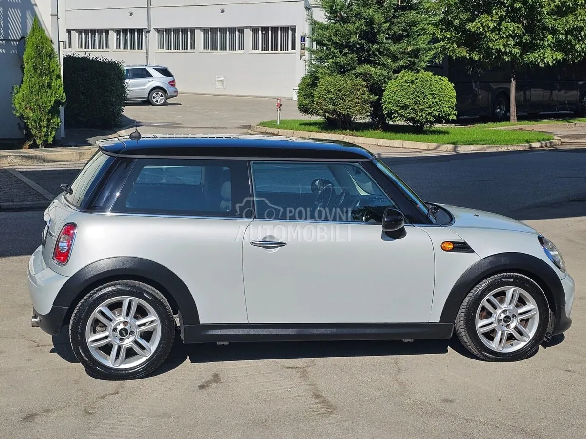 Mini Cooper 2011 photo 5