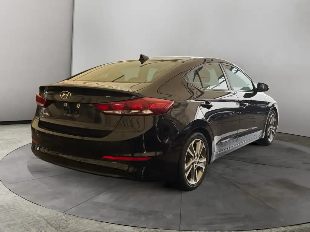 Hyundai Elantra 2017 photo 5