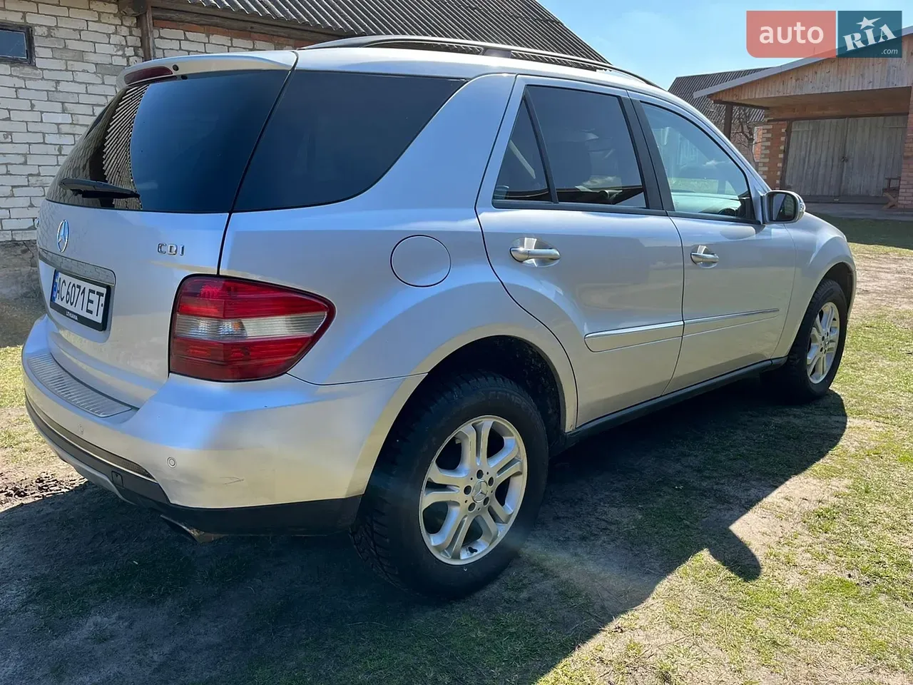 Mercedes-Benz M-Class 2006 photo 5