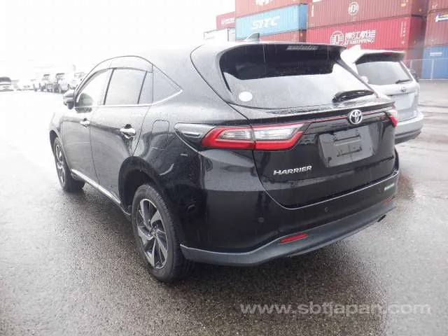 Toyota Harrier 2018 photo 3