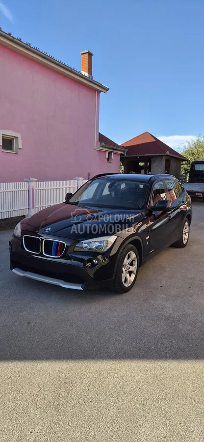 BMW X1 2011 photo 2
