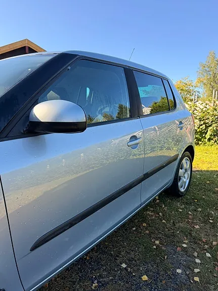 Skoda Fabia 2011 photo 5