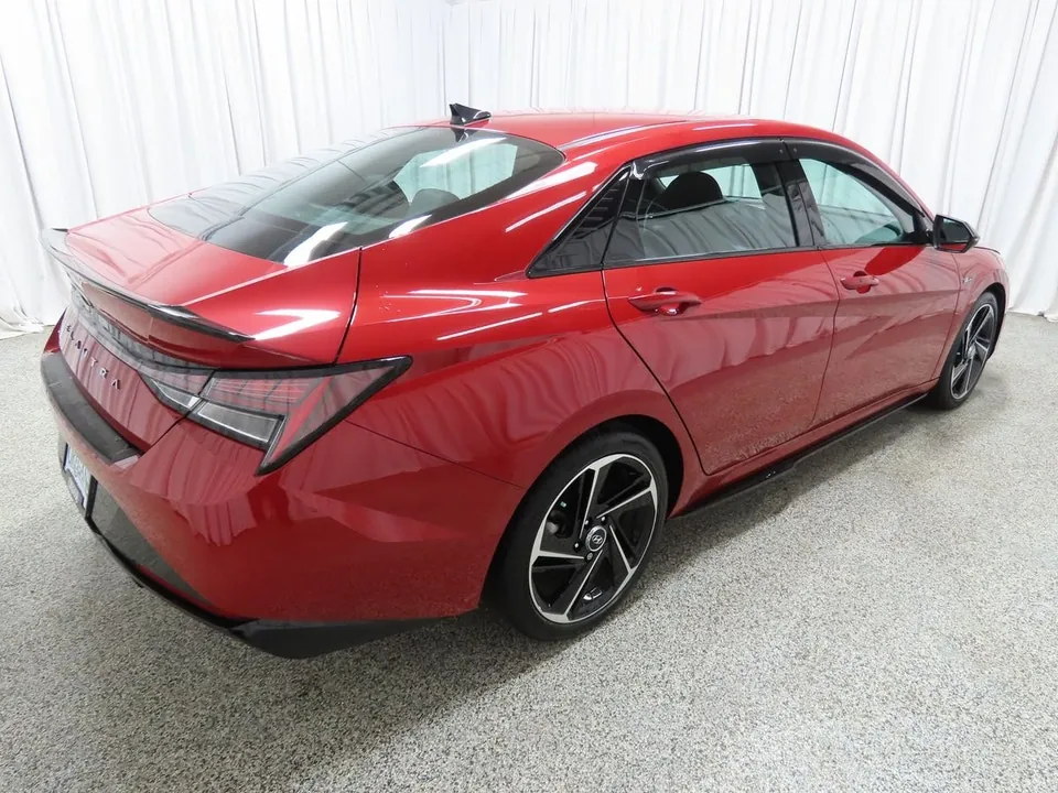 Hyundai Elantra 2021 photo 3