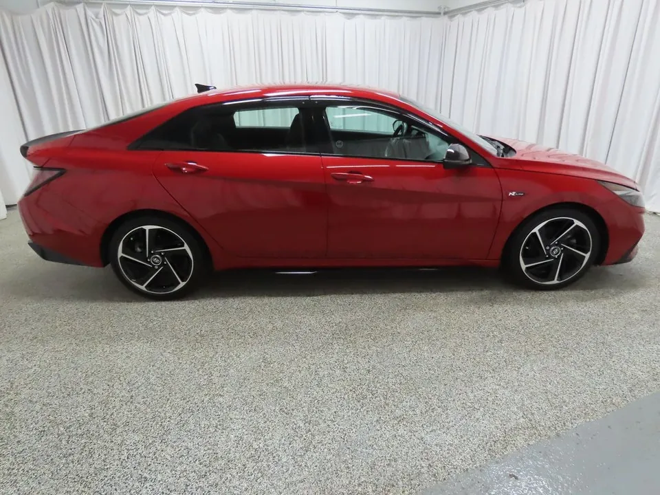 Hyundai Elantra 2021 photo 2