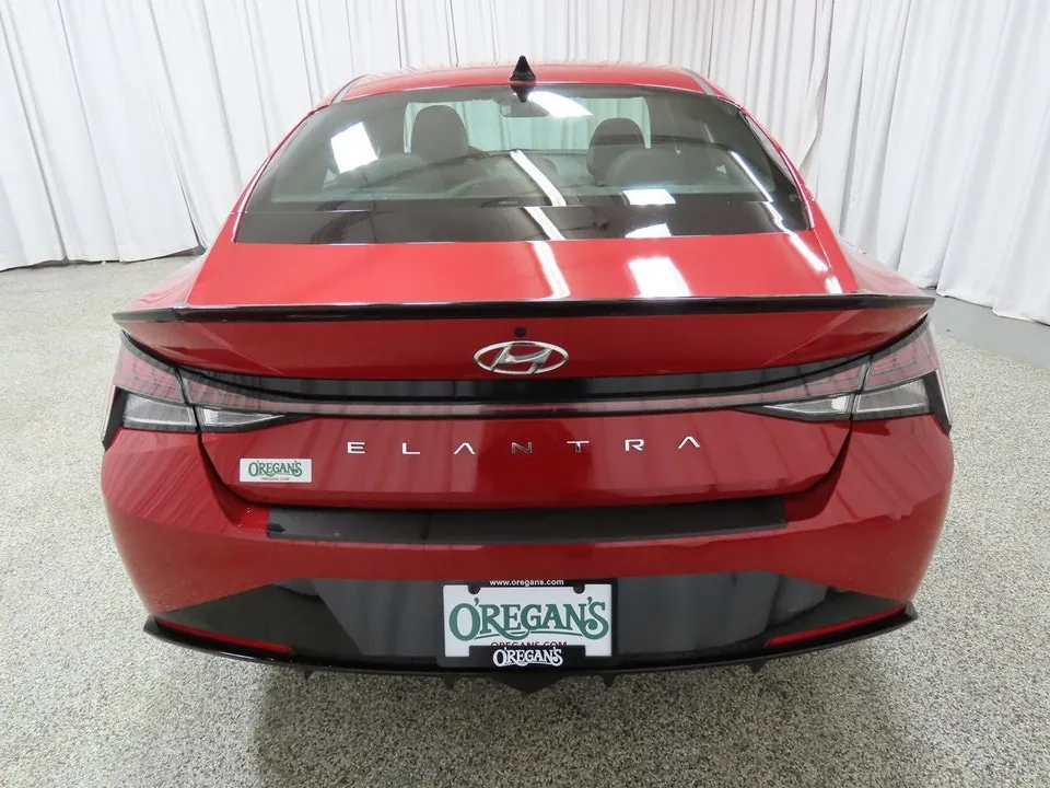 Hyundai Elantra 2021 photo 4