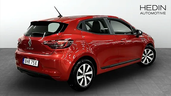 Renault Clio 2023 photo 2
