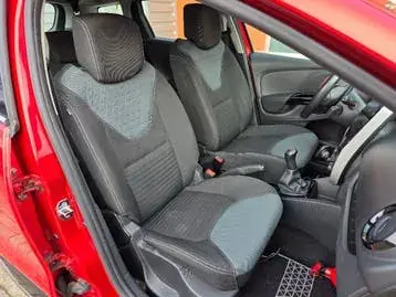 Renault Clio 2015 photo 2