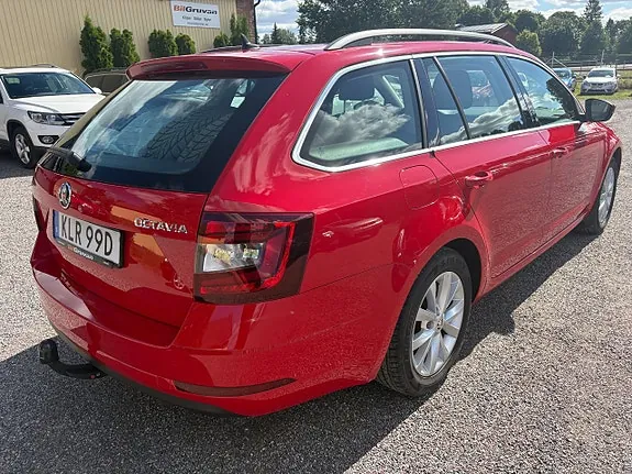 Skoda Octavia 2020 photo 3