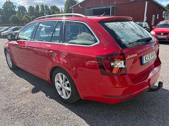 Skoda Octavia 2020 photo 4