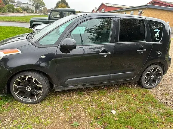 Citroen C3 Picasso 2010 photo 2