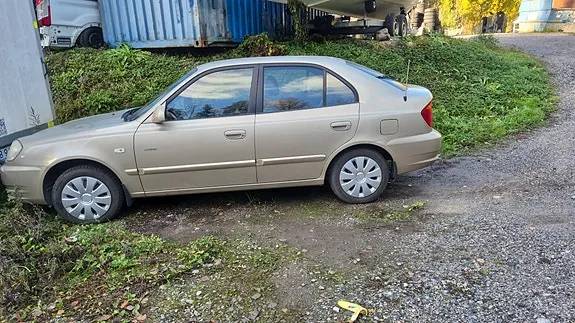 Hyundai Accent 2005 photo 3