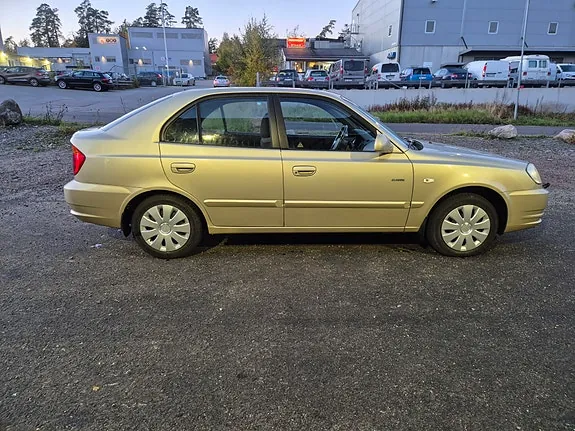Hyundai Accent 2005 photo 4