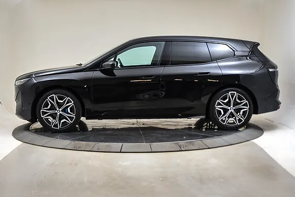 BMW Ix 2022 photo 3