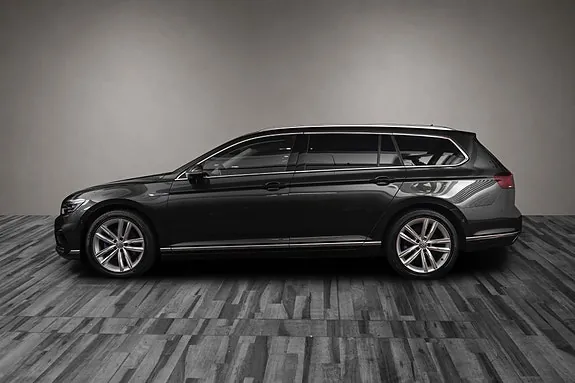 Volkswagen Passat 2020 photo 2