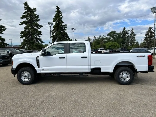Ford Super Duty F-350 2026 photo 4