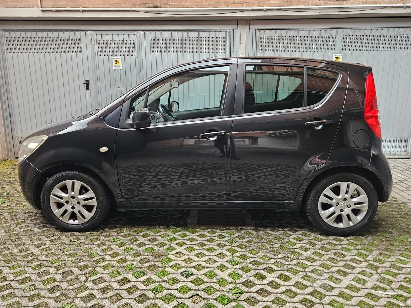 Opel Agila 2012 photo 2