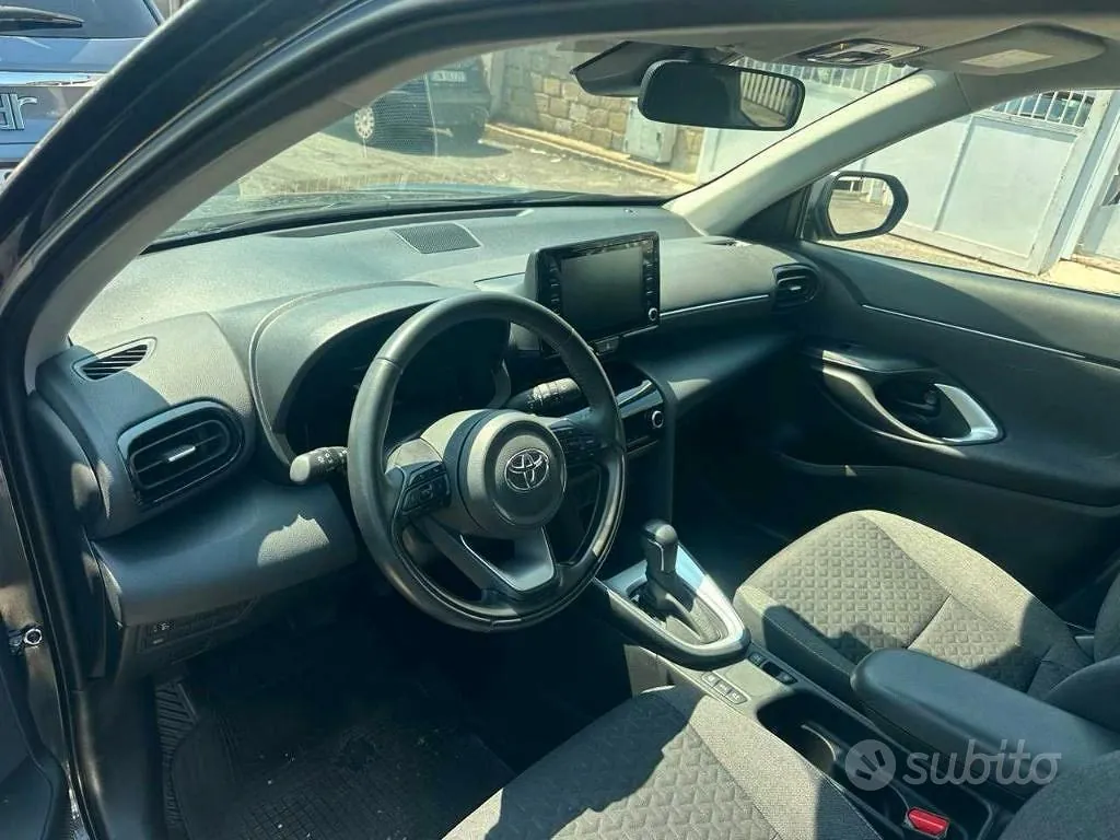 Toyota Yaris Cross 2023 photo 3