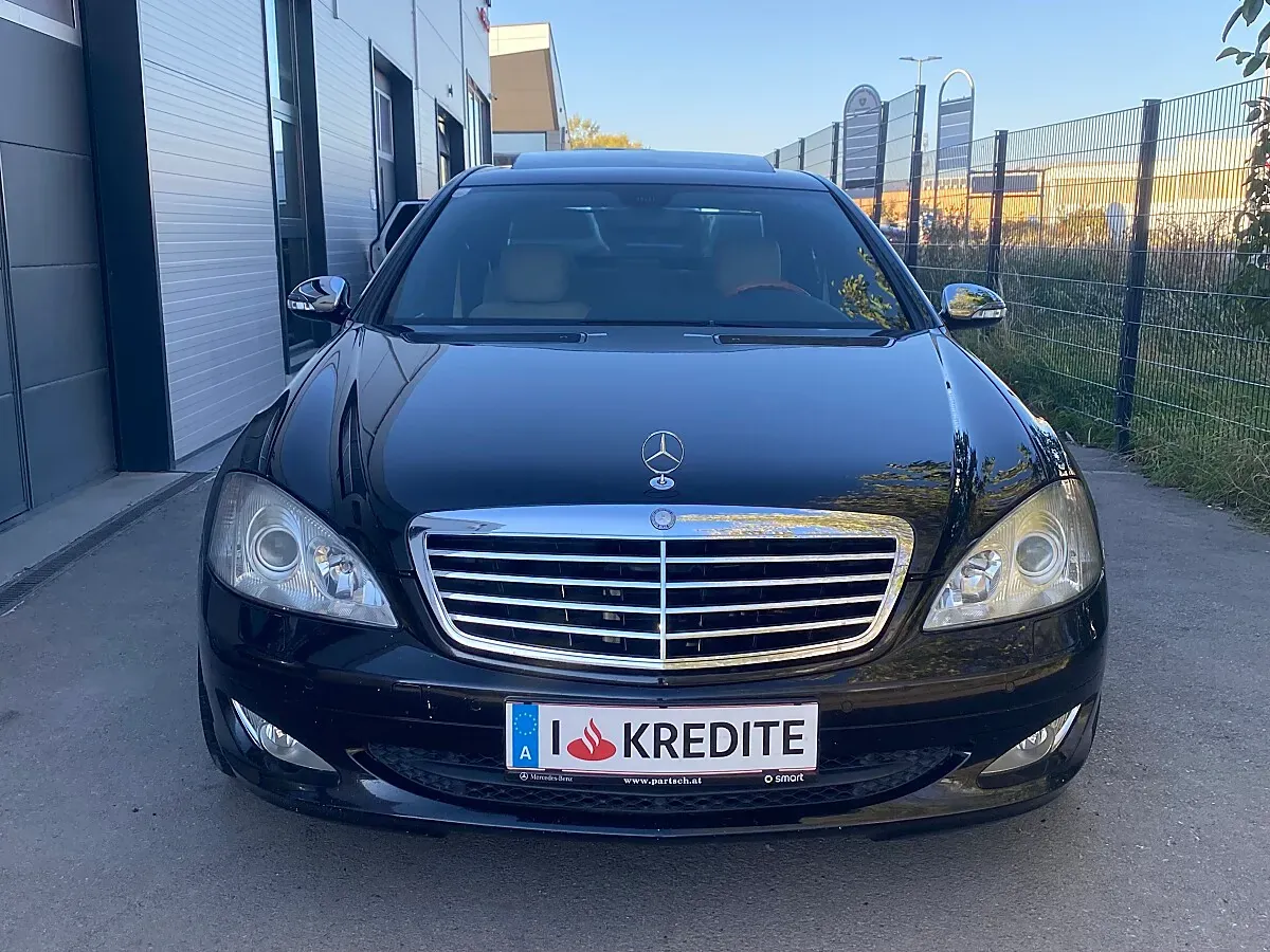 Mercedes-Benz S-Class 2007 photo 2