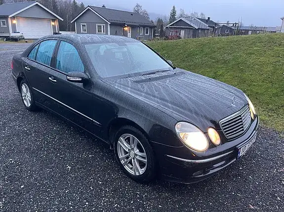 Mercedes-Benz E 200