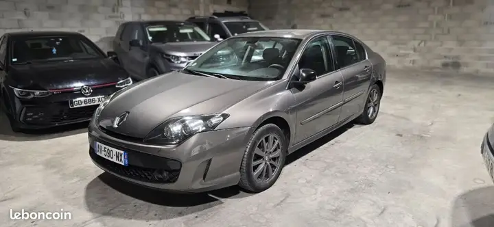Renault Laguna