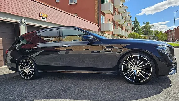 Mercedes-Benz E43 2018 photo 2
