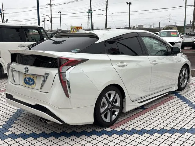 Toyota Prius 2016 photo 5