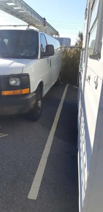 Chevrolet 2500 Extended Express 2006 photo 2
