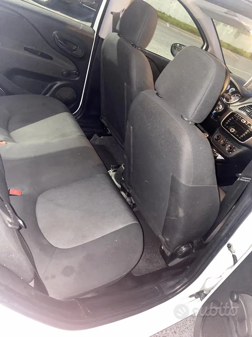 Fiat Punto 2014 photo 4