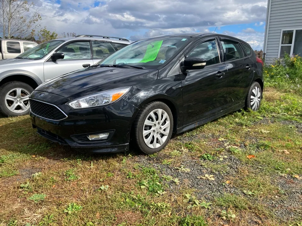 Ford Focus 2015 photo 2