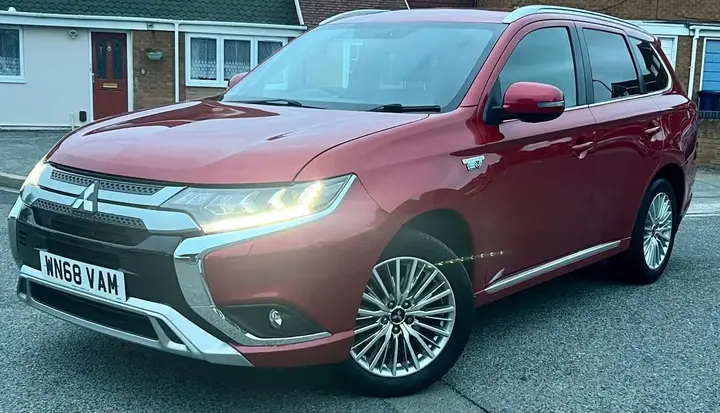 Mitsubishi Outlander 2018 photo 5