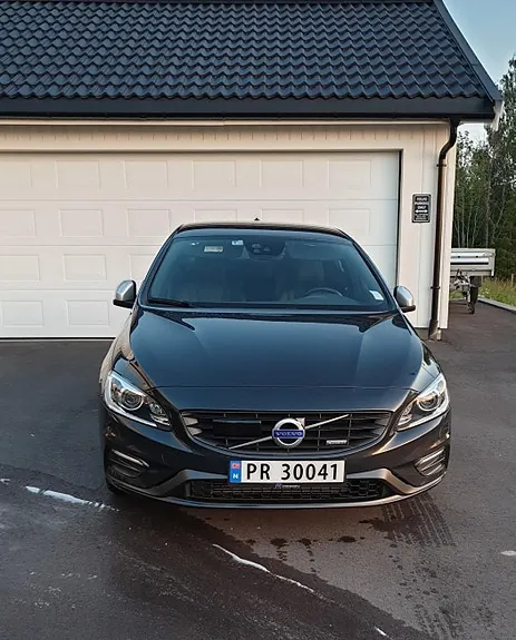 Volvo S60 2015 photo 3