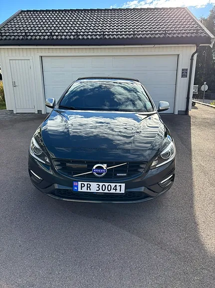 Volvo S60 2015 photo 4