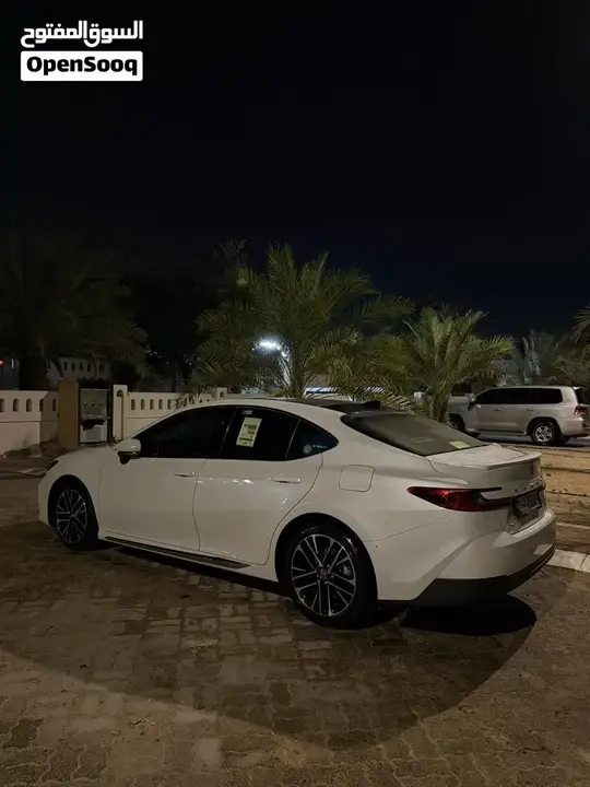 Toyota Camry 2025 photo 3
