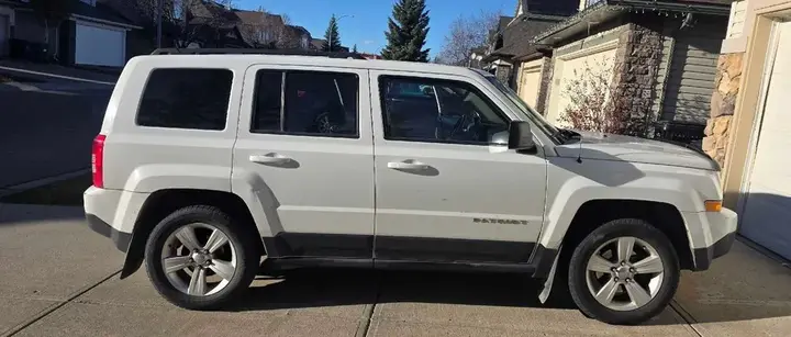 Jeep Patriot 2012 photo 2