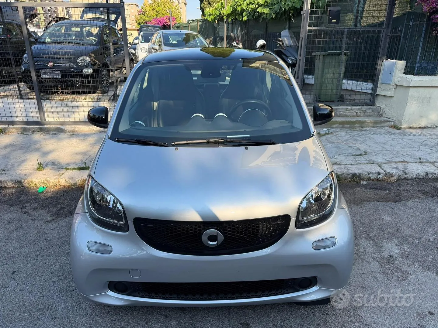 Smart Fortwo 2019 photo 2