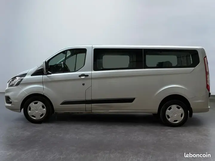 Ford Transit Custom 2023 photo 2