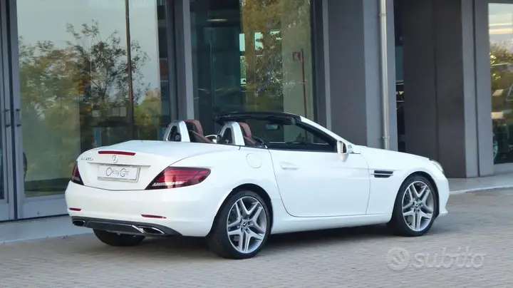 Mercedes-Benz Slc 2016 photo 4