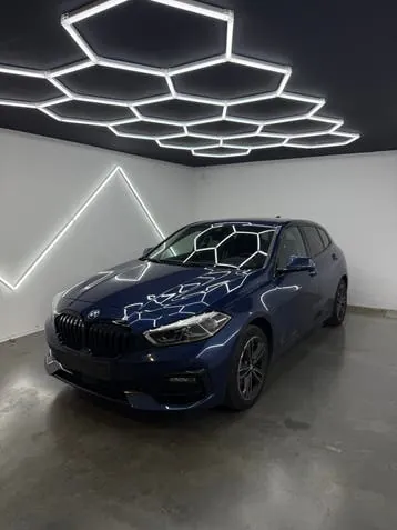BMW 118I