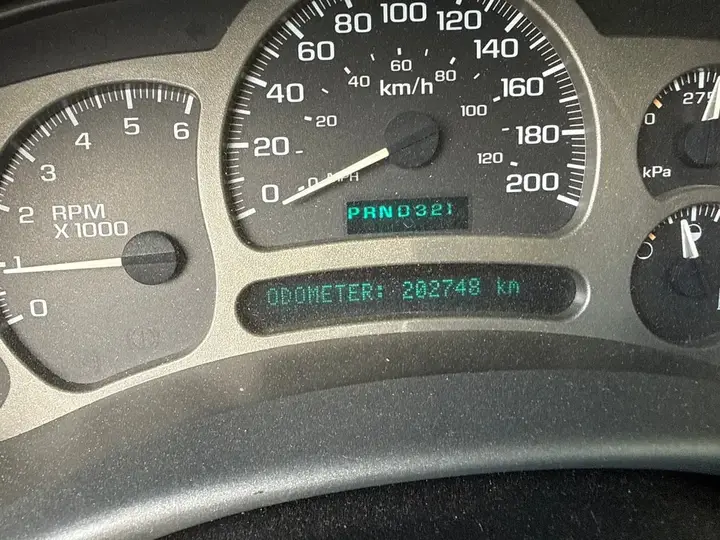 GMC Sierra 2003 photo 5