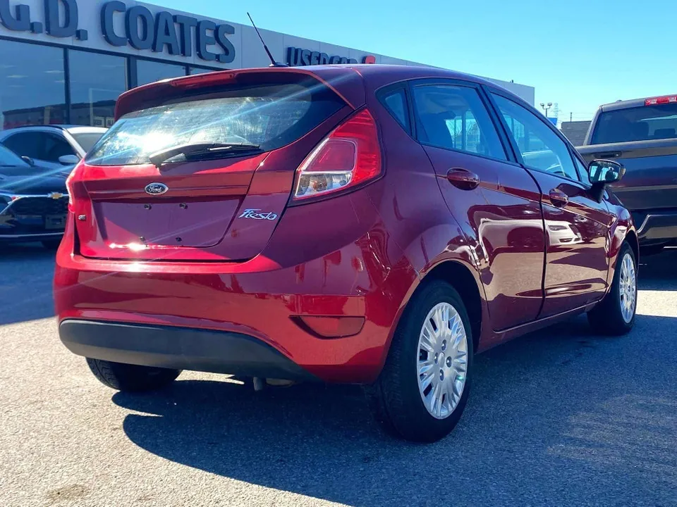 Ford Fiesta 2014 photo 4