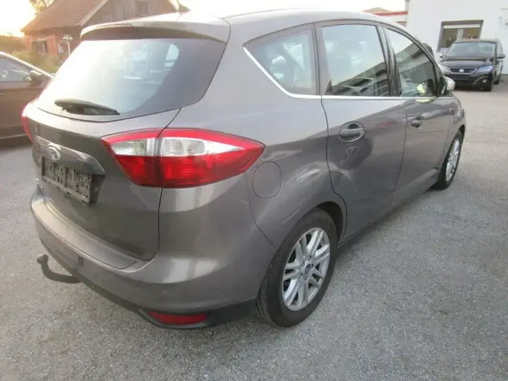 Ford C-Max 2013 photo 3