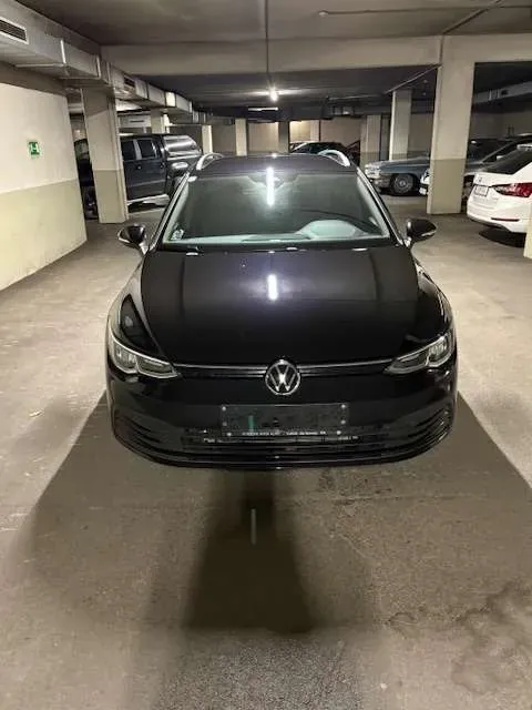 Volkswagen Golf 2023 photo 3