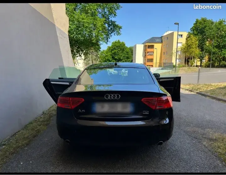 Audi A5 2012 photo 3