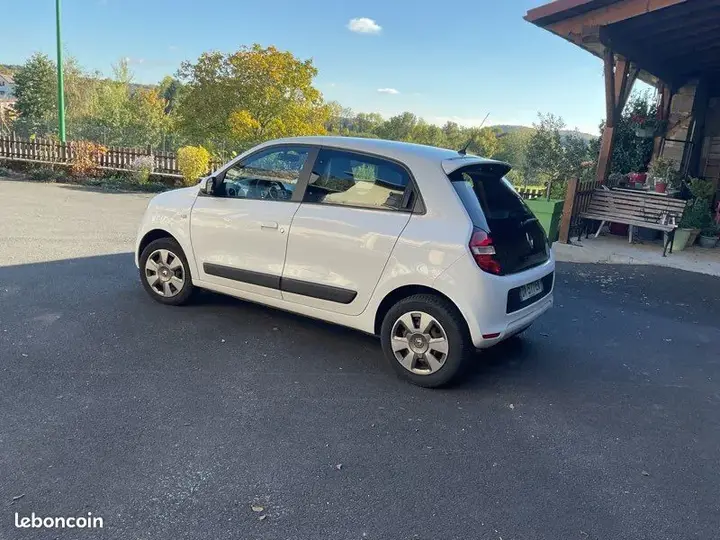 Renault Twingo 2015 photo 3