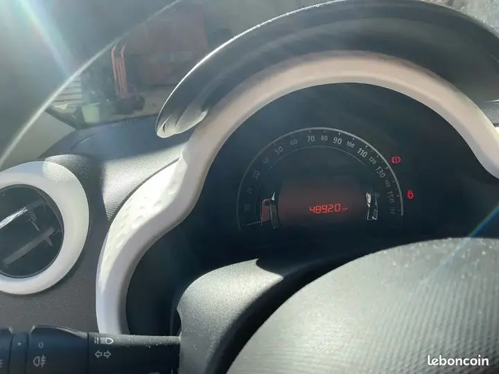 Renault Twingo 2015 photo 4