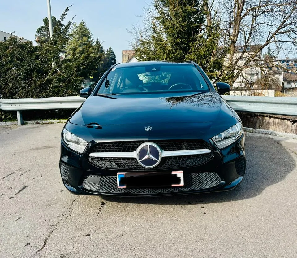 Mercedes-Benz A180D